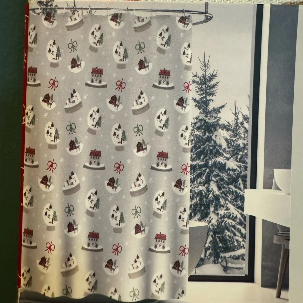 NWT Snowglobe pattern Christmas cotton blend shower curtain 72”x72”